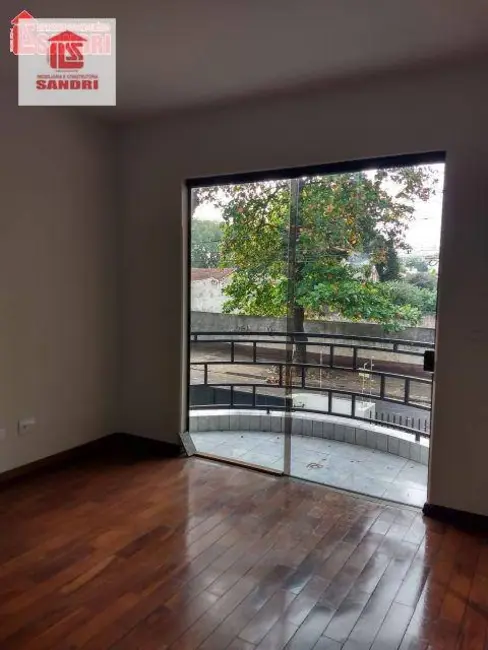 Sobrado com 4 quartos para alugar, 370m2 em Zona 07, Maringa - PR - imagem 8 Foto 8 de Sobrado com 4 quartos para alugar, 370m2 em Zona 07, Maringa - PR