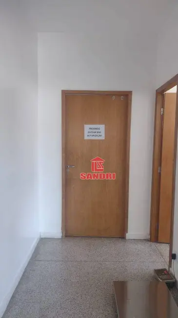 Armazém / Galpão à venda, 480m2 em Jardim São Francisco, Maringa - PR - imagem 7 Foto 7 de Armazém / Galpão à venda, 480m2 em Jardim São Francisco, Maringa - PR