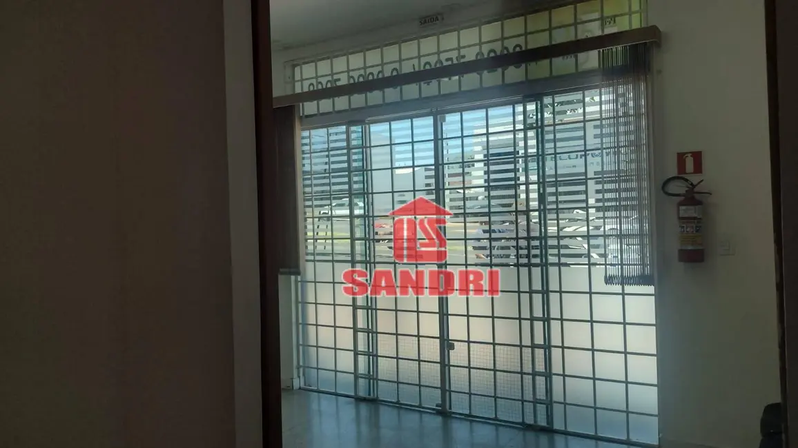 Armazém / Galpão à venda, 480m2 em Jardim São Francisco, Maringa - PR - imagem 3 Foto 3 de Armazém / Galpão à venda, 480m2 em Jardim São Francisco, Maringa - PR