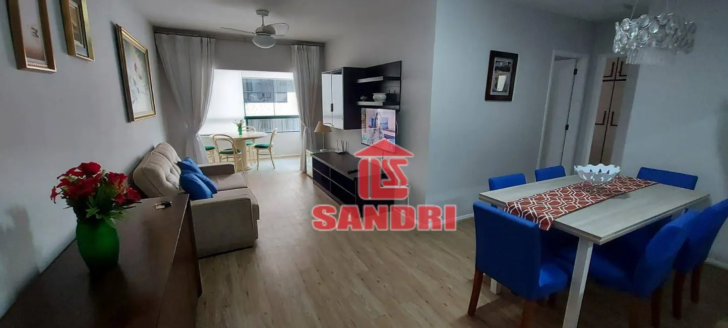 Foto 3 de Apartamento à venda em Centro, Balneario Camboriu - SC