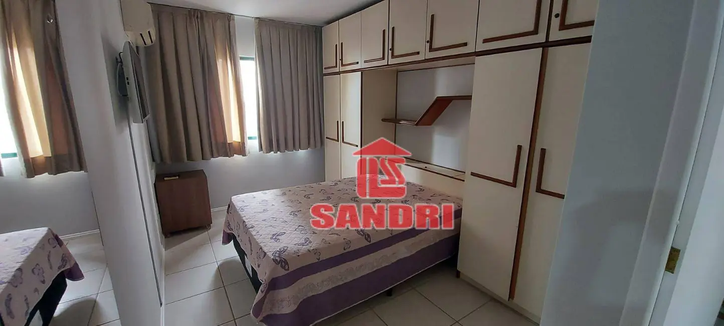 Foto 8 de Apartamento à venda em Centro, Balneario Camboriu - SC