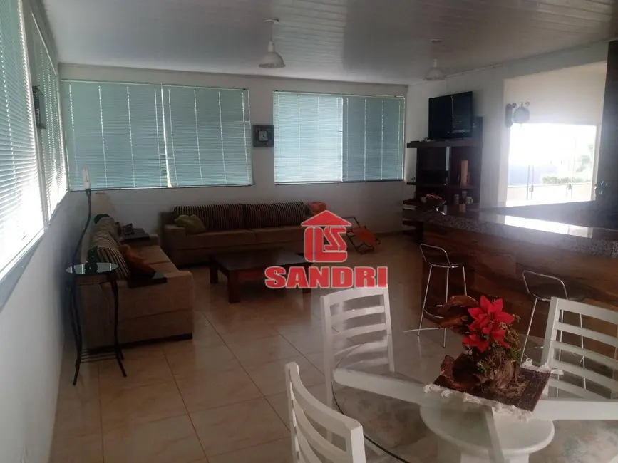 Sobrado com 2 quartos à venda, 630m2 em Centro, Porto Rico - PR - imagem 4 Foto 4 de Sobrado com 2 quartos à venda, 630m2 em Centro, Porto Rico - PR