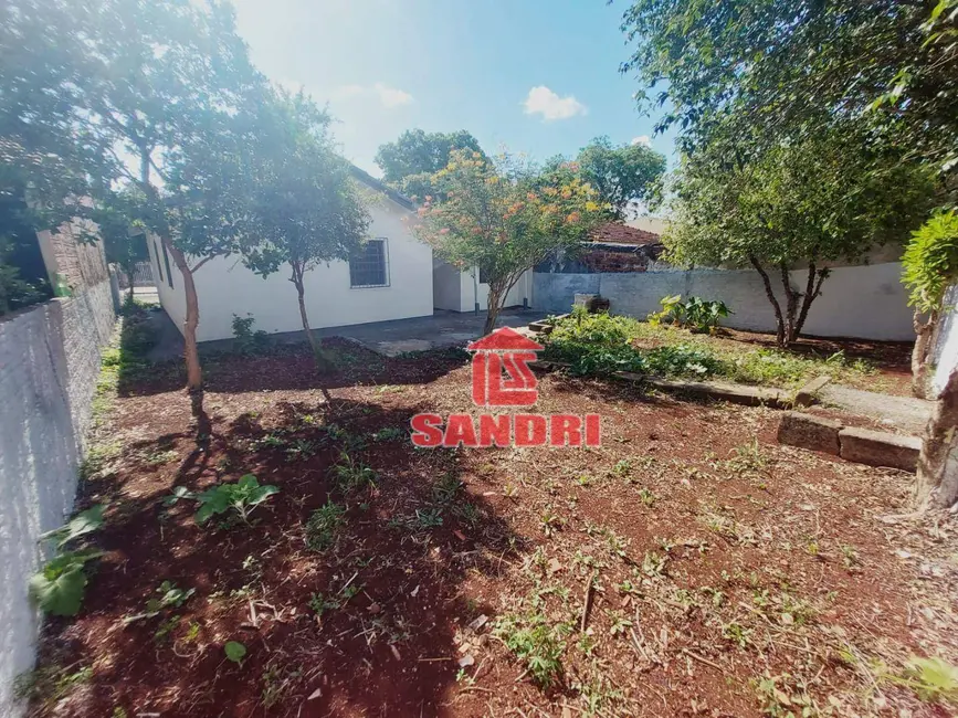 Casa com 3 quartos à venda, 283m2 em Maringa - PR - imagem 8 Foto 8 de Casa com 3 quartos à venda, 283m2 em Maringa - PR