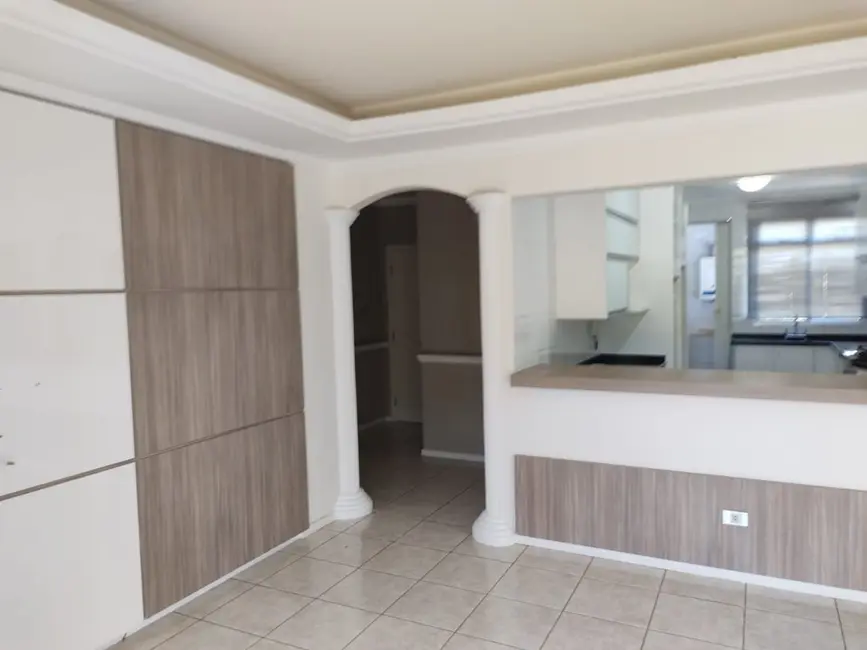 Apartamento para alugar, 230m2 em Zona 01, Maringa - PR - imagem 5 Foto 5 de Apartamento para alugar, 230m2 em Zona 01, Maringa - PR