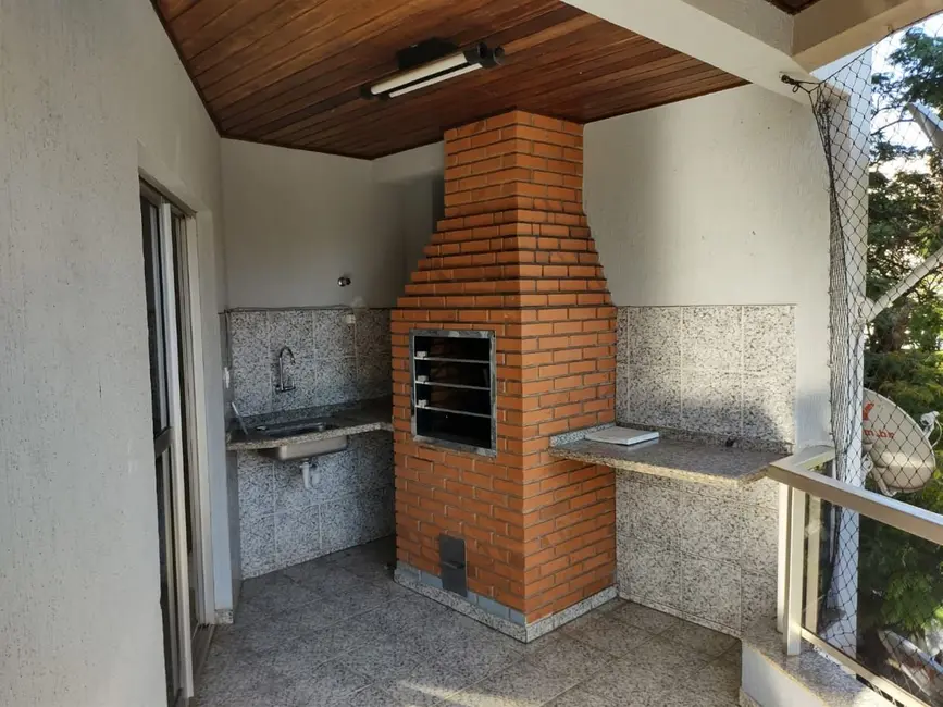 Apartamento para alugar, 230m2 em Zona 01, Maringa - PR - imagem 18 Foto 18 de Apartamento para alugar, 230m2 em Zona 01, Maringa - PR