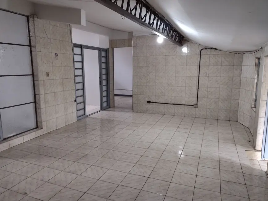 Sobrado com 3 quartos para alugar em Maringa - PR - imagem 6 Foto 6 de Sobrado com 3 quartos para alugar em Maringa - PR