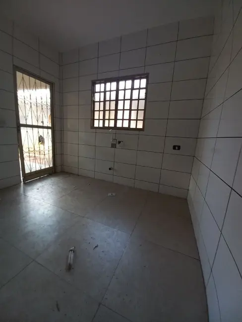 Foto 3 de Casa com 5 quartos à venda, 350m2 em Jardim Los Angeles, Maringa - PR
