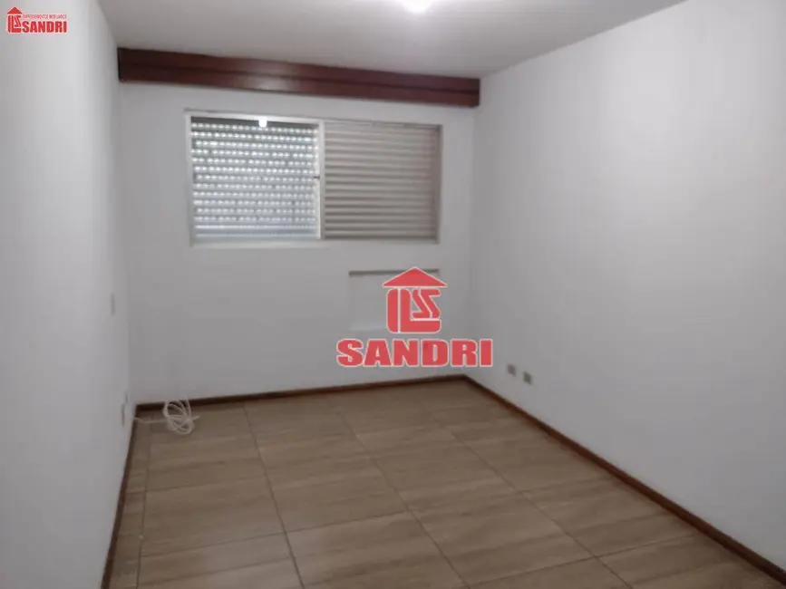 Apartamento com 3 quartos para alugar, 157m2 em Zona 7, Maringa - PR - imagem 7 Foto 7 de Apartamento com 3 quartos para alugar, 157m2 em Zona 7, Maringa - PR
