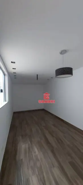 Casa com 3 quartos à venda, 150m2 em Parque Industrial, Maringa - PR - imagem 6 Foto 6 de Casa com 3 quartos à venda, 150m2 em Parque Industrial, Maringa - PR