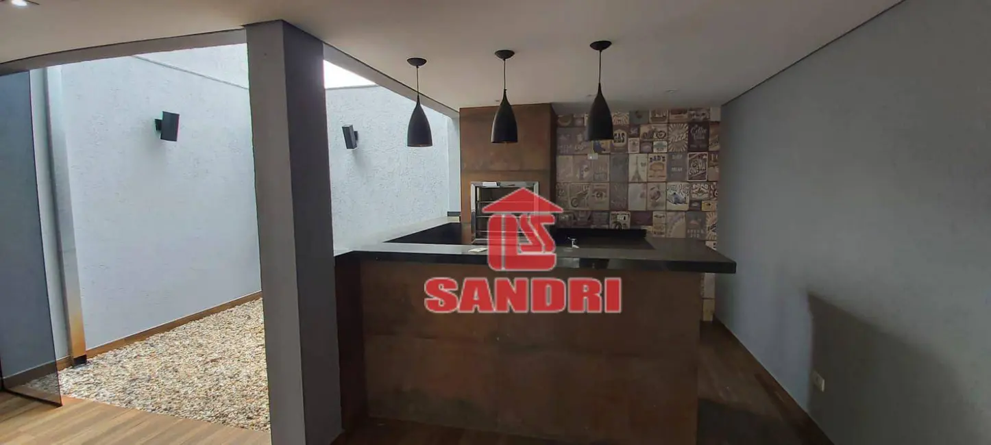 Casa com 3 quartos à venda, 150m2 em Parque Industrial, Maringa - PR - imagem 8 Foto 8 de Casa com 3 quartos à venda, 150m2 em Parque Industrial, Maringa - PR