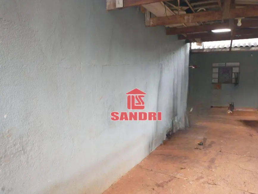 Casa com 3 quartos à venda, 176m2 em Jardim Rebouças, Maringa - PR - imagem 7 Foto 7 de Casa com 3 quartos à venda, 176m2 em Jardim Rebouças, Maringa - PR