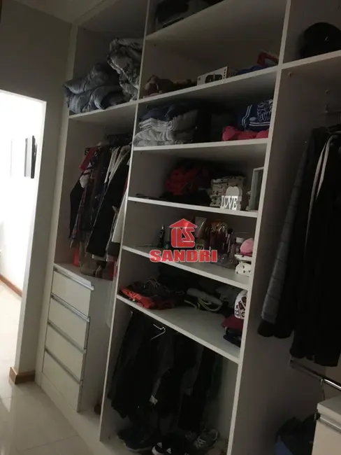 Casa com 3 quartos à venda, 150m2 em Jardim Monte Rei, Maringa - PR - imagem 7 Foto 7 de Casa com 3 quartos à venda, 150m2 em Jardim Monte Rei, Maringa - PR