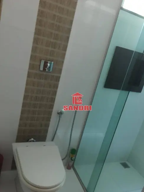 Casa com 3 quartos à venda, 150m2 em Jardim Monte Rei, Maringa - PR - imagem 9 Foto 9 de Casa com 3 quartos à venda, 150m2 em Jardim Monte Rei, Maringa - PR