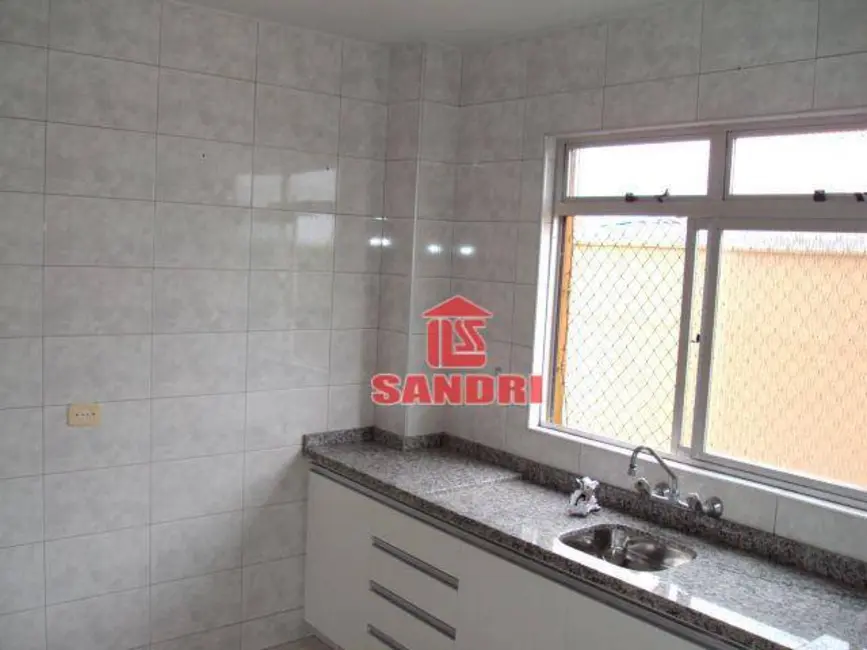 Apartamento com 3 quartos para alugar, 159m2 em Zona 07, Maringa - PR - imagem 9 Foto 9 de Apartamento com 3 quartos para alugar, 159m2 em Zona 07, Maringa - PR