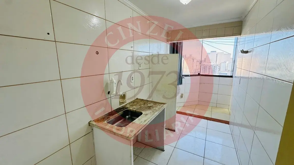 Apartamento com 2 quartos para alugar, 55m2 em Taguatinga - DF - imagem 4 Foto 4 de Apartamento com 2 quartos para alugar, 55m2 em Taguatinga - DF
