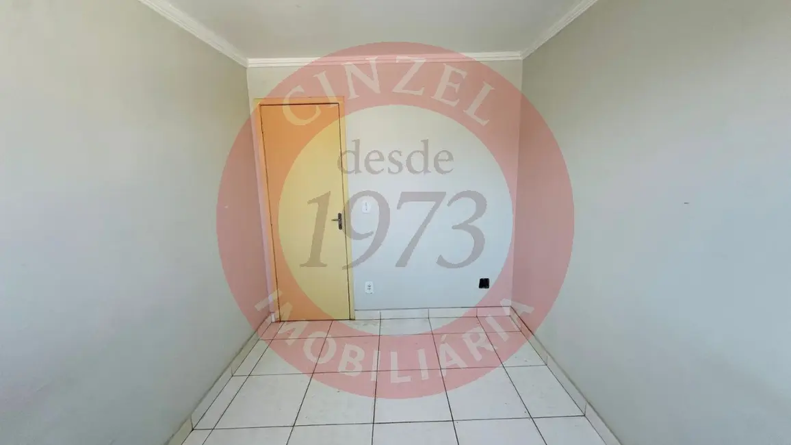 Apartamento com 2 quartos para alugar, 55m2 em Taguatinga - DF - imagem 8 Foto 8 de Apartamento com 2 quartos para alugar, 55m2 em Taguatinga - DF