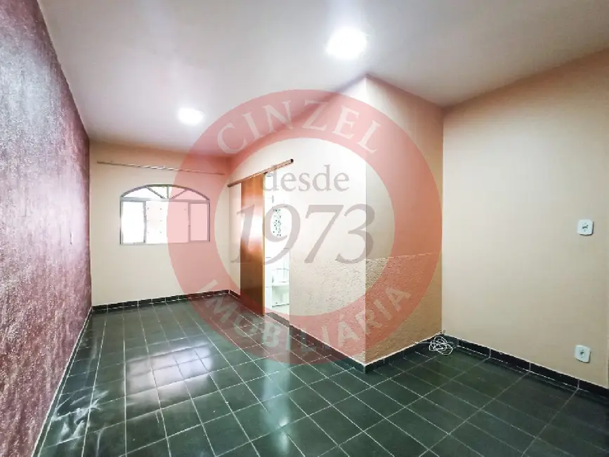 Foto 3 de Casa com 2 quartos para alugar, 65m2 em Taguatinga - DF