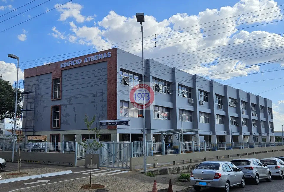 Foto 1 de Sala Comercial para alugar, 350m2 em Taguatinga - DF