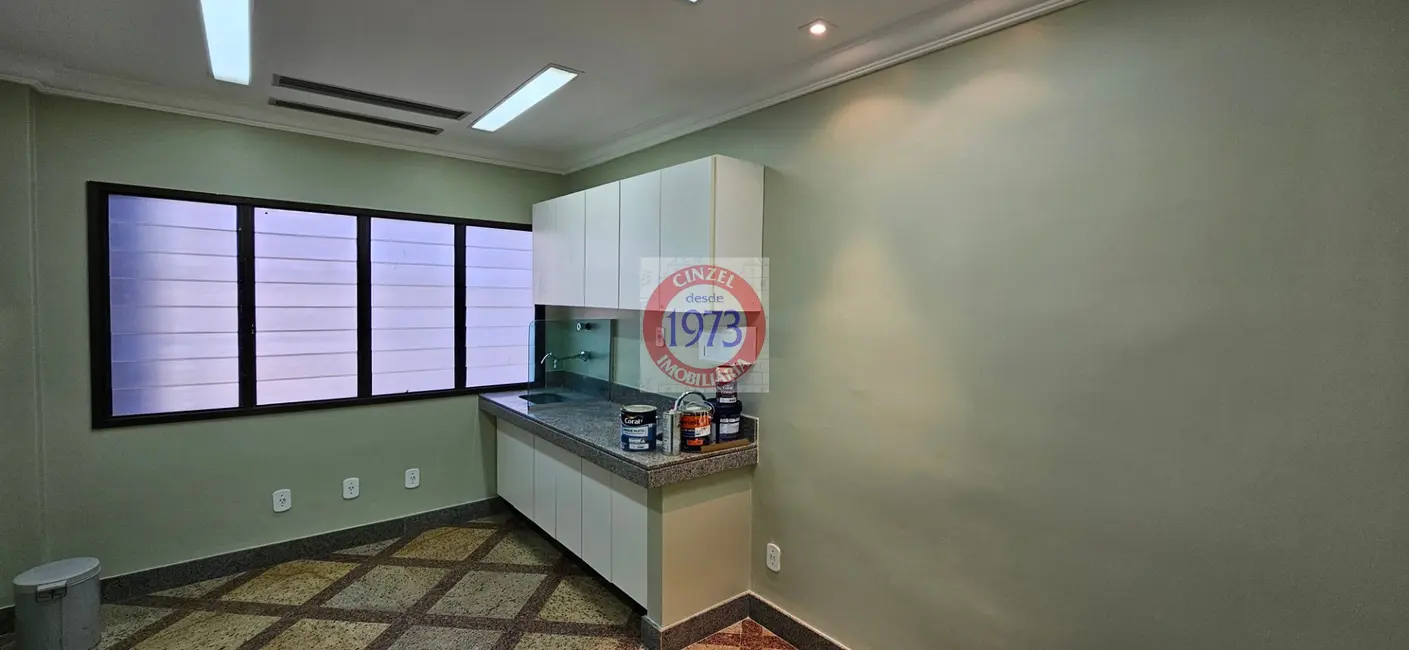 Foto 1 de Sala Comercial para alugar, 27m2 em Taguatinga - DF