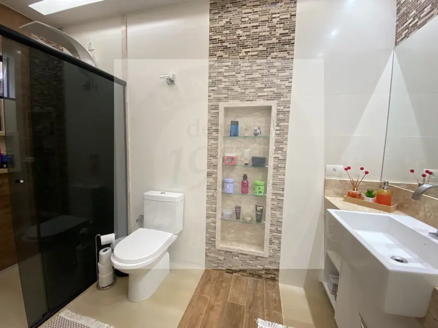 Foto 13 de Casa com 4 quartos à venda, 800m2 em Setor Habitacional Vicente Pires, Brasilia - DF