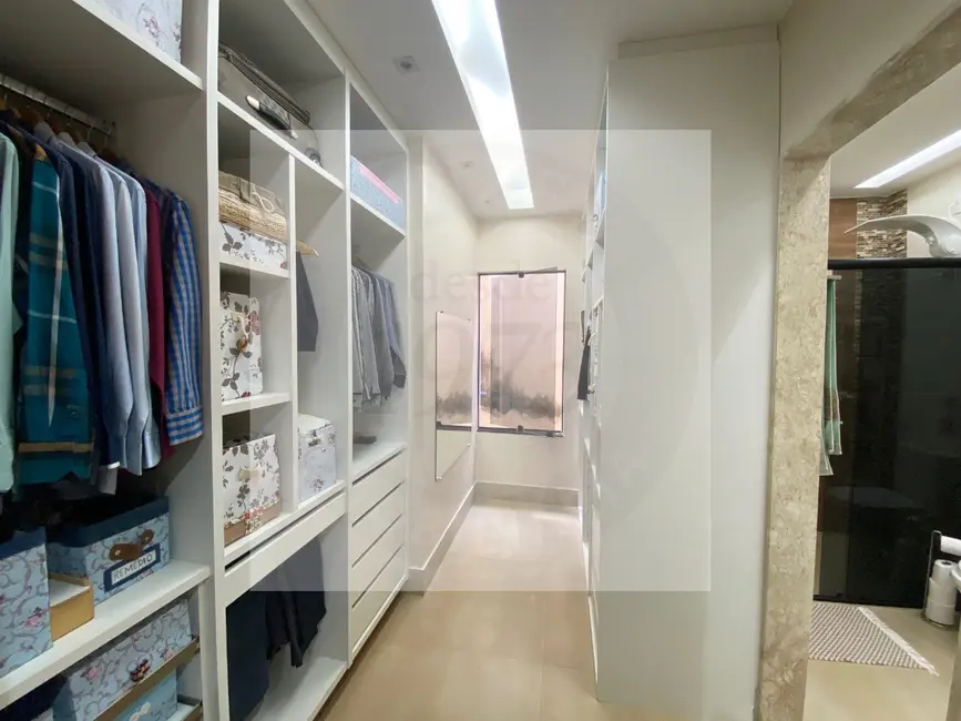 Foto 12 de Casa com 4 quartos à venda, 800m2 em Setor Habitacional Vicente Pires, Brasilia - DF