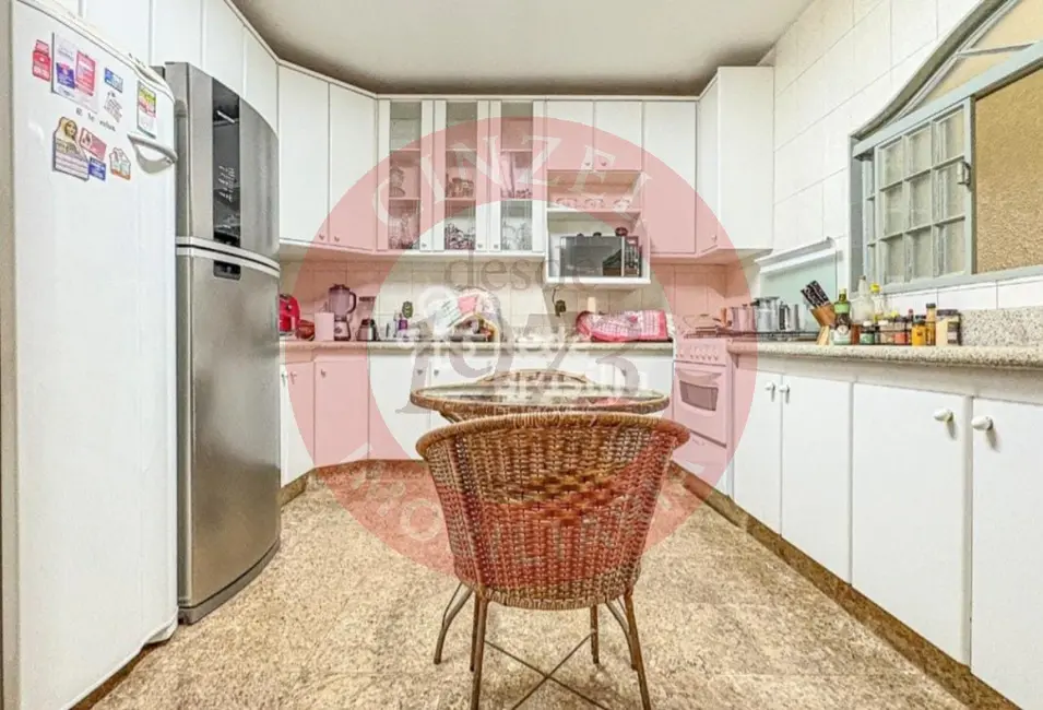 Foto 6 de Casa com 4 quartos à venda, 340m2 em Taguatinga - DF