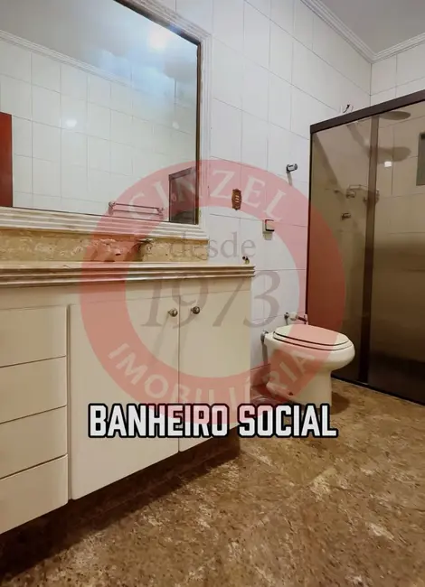 Foto 7 de Casa com 4 quartos à venda, 340m2 em Taguatinga - DF