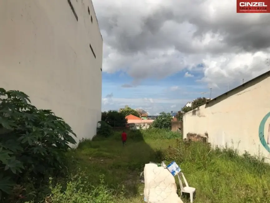 Foto 2 de Terreno / Lote à venda, 350m2 em Taguatinga - DF