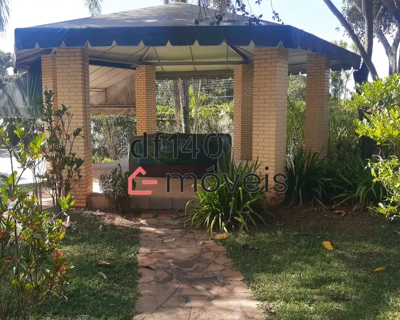 Casa de Condomínio com 10 quartos à venda, 1500m2 em Brasilia - DF - imagem 9 Foto 9 de Casa de Condomínio com 10 quartos à venda, 1500m2 em Brasilia - DF