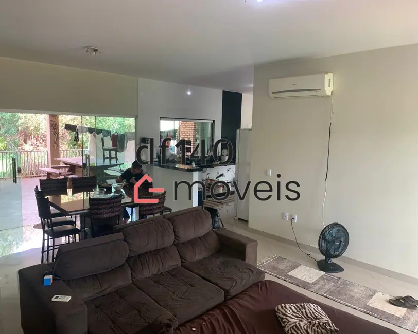 Casa de Condomínio com 4 quartos à venda, 234m2 em Brasilia - DF - imagem 5 Foto 5 de Casa de Condomínio com 4 quartos à venda, 234m2 em Brasilia - DF