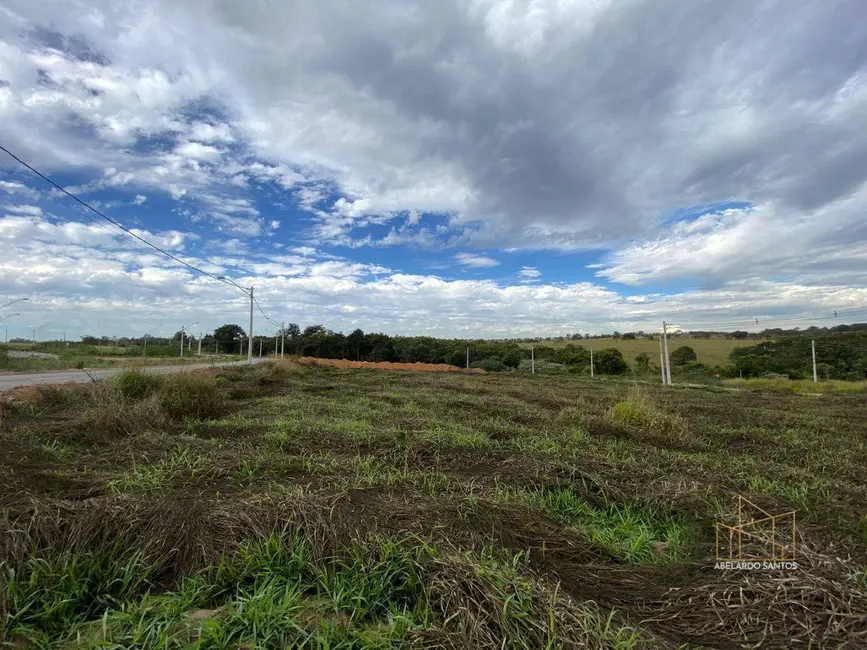 Foto 3 de Terreno / Lote à venda, 280m2 em Salto - SP