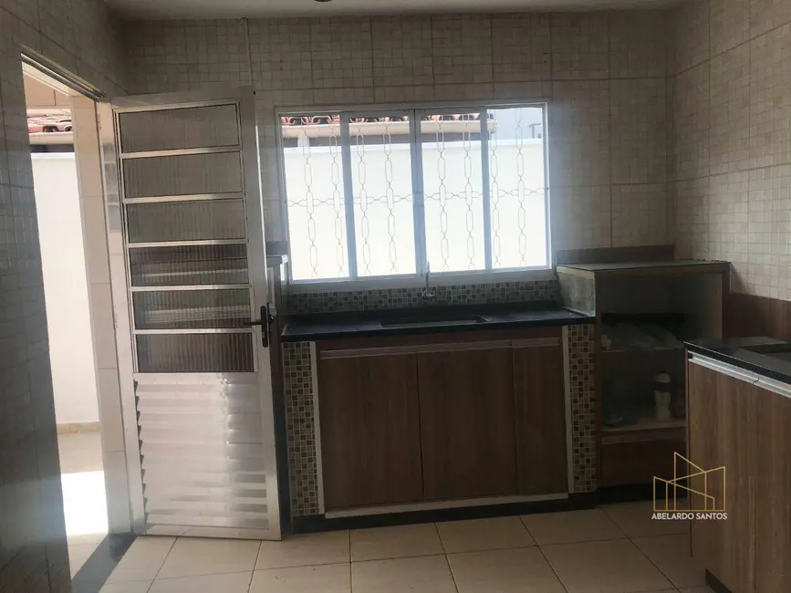 Foto 9 de Casa com 3 quartos à venda, 175m2 em Salto de São José, Salto - SP