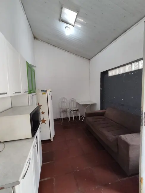 Foto 2 de Kitnet com 1 quarto para alugar, 40m2 em Vila Gatti, Itu - SP