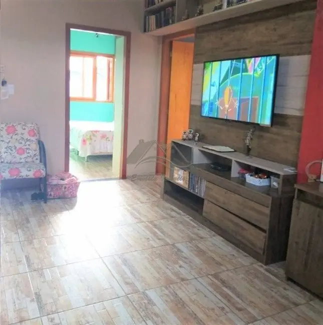 Casa com 4 quartos à venda, 130m2 em Mato Grande, Canoas - RS - imagem 8 Foto 8 de Casa com 4 quartos à venda, 130m2 em Mato Grande, Canoas - RS