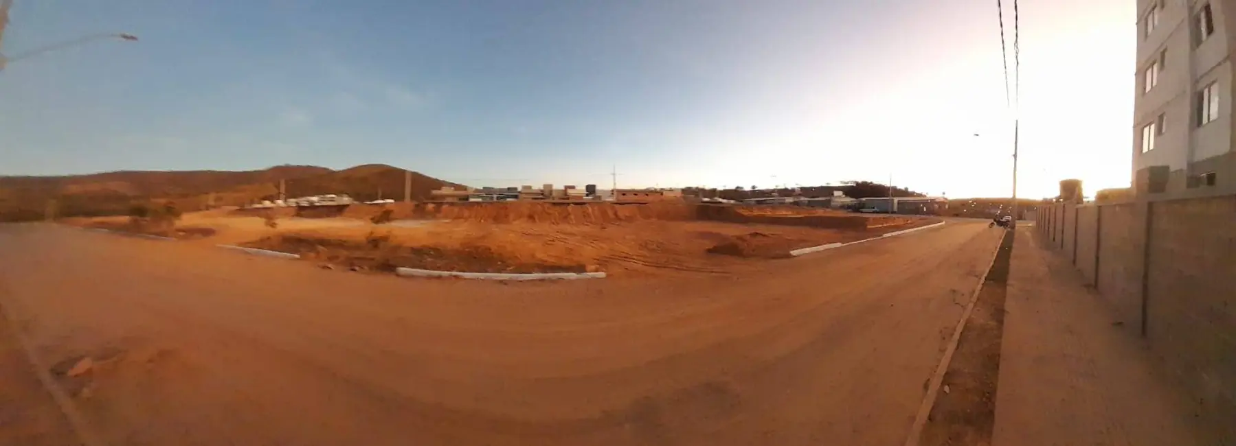 Foto 6 de Terreno / Lote à venda, 200m2 em Montes Claros - MG