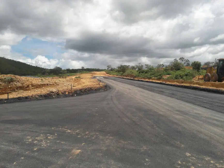 Foto 5 de Terreno / Lote à venda, 200m2 em Montes Claros - MG