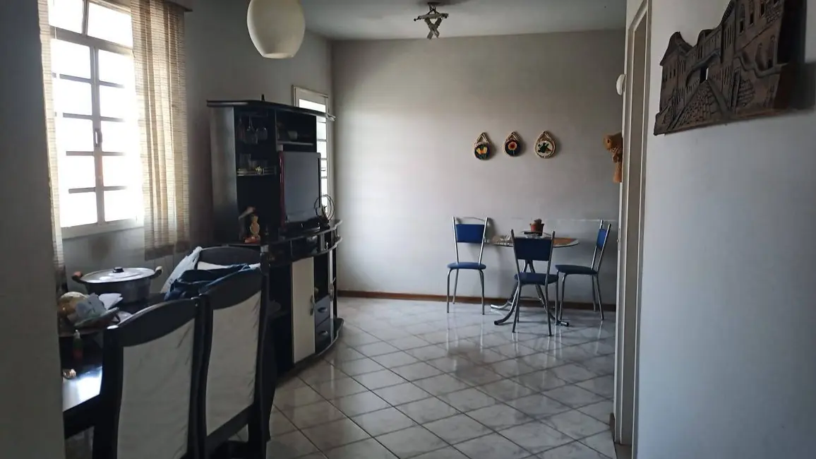 Foto 1 de Apartamento com 3 quartos à venda, 90m2 em Edgar Pereira, Montes Claros - MG