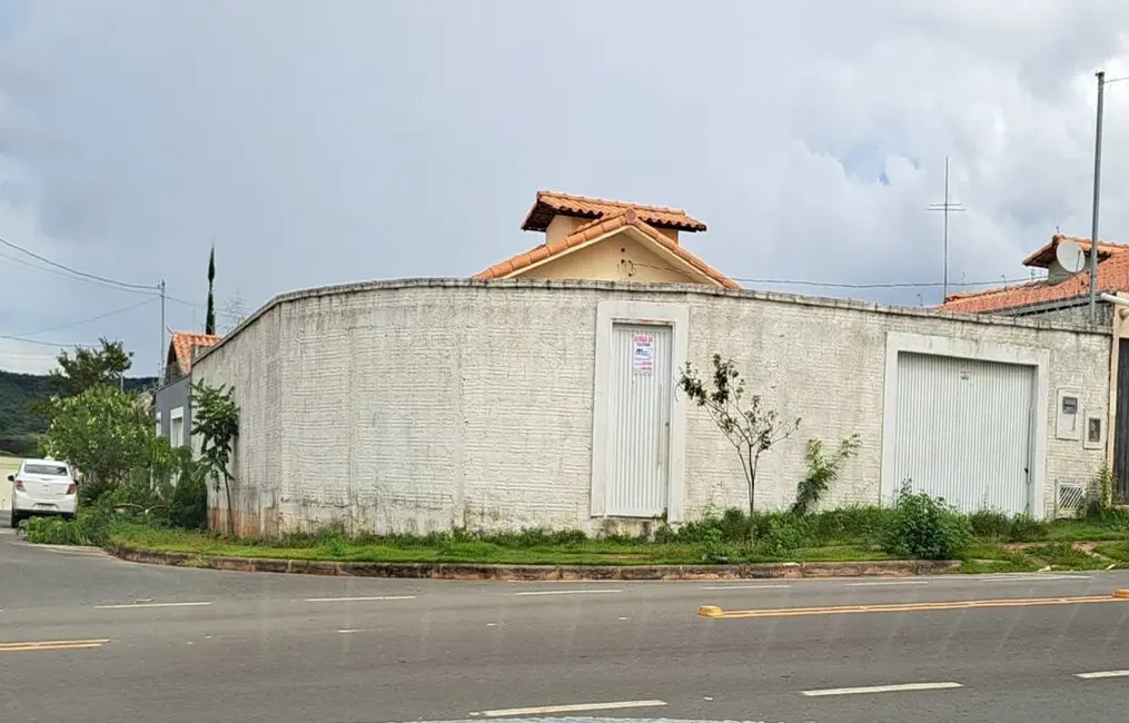 Foto 1 de Casa com 2 quartos para alugar, 50m2 em Residencial Sul Ipês, Montes Claros - MG