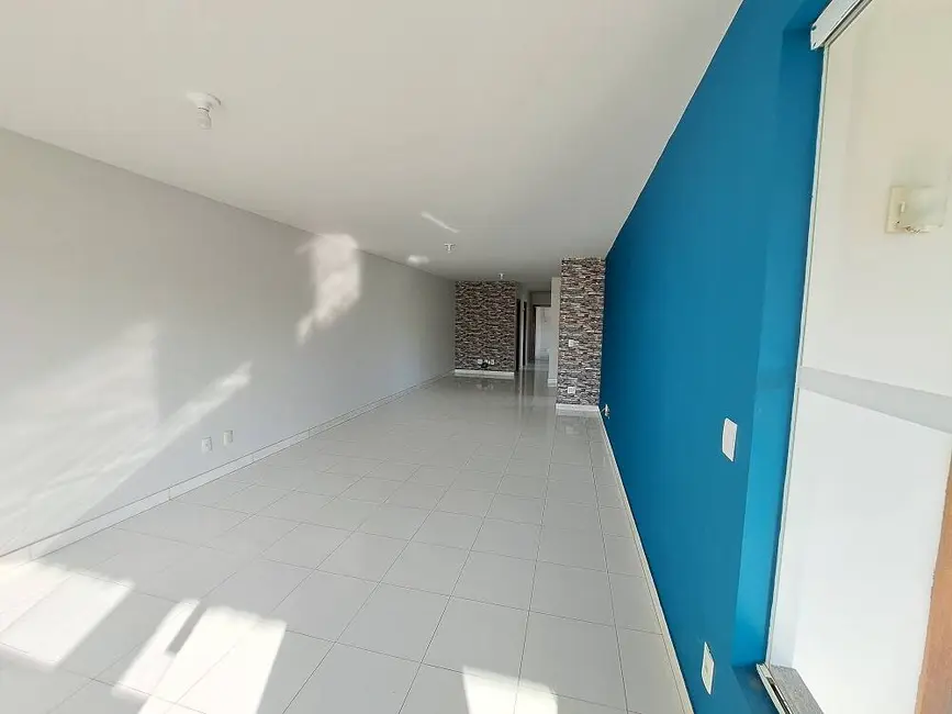 Foto 1 de Apartamento com 3 quartos para alugar, 150m2 em Melo, Montes Claros - MG