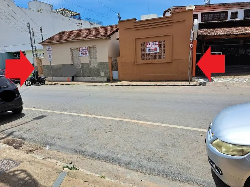 Foto 2 de Casa à venda e para alugar em Centro, Montes Claros - MG