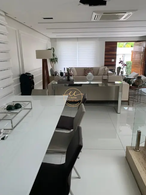 Casa de Condomínio com 4 quartos à venda, 380m2 em Recreio dos Bandeirantes, Rio De Janeiro - RJ - imagem 2 Foto 2 de Casa de Condomínio com 4 quartos à venda, 380m2 em Recreio dos Bandeirantes, Rio De Janeiro - RJ