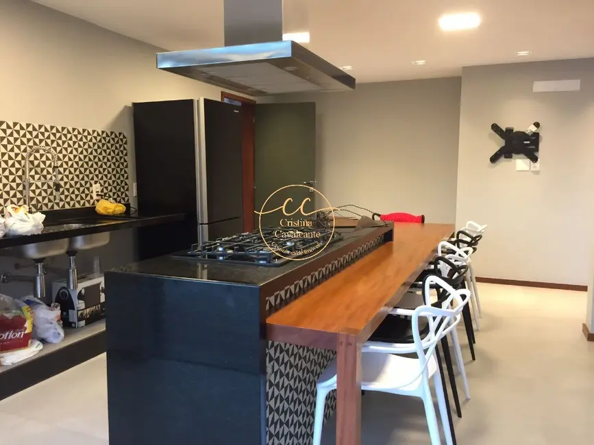 Casa de Condomínio com 5 quartos à venda, 480m2 em Mangaratiba - RJ - imagem 6 Foto 6 de Casa de Condomínio com 5 quartos à venda, 480m2 em Mangaratiba - RJ