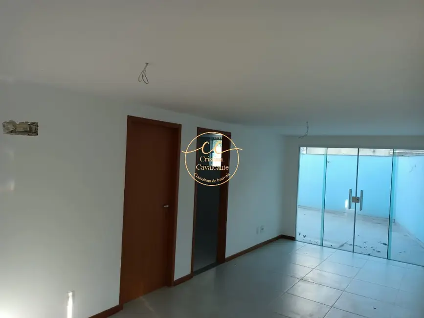 Casa de Condomínio com 3 quartos à venda, 170m2 em Freguesia (Jacarepaguá), Rio De Janeiro - RJ - imagem 5 Foto 5 de Casa de Condomínio com 3 quartos à venda, 170m2 em Freguesia (Jacarepaguá), Rio De Janeiro - RJ