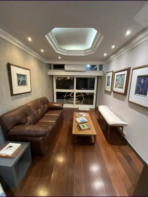 Apartamento com 3 quartos à venda, 144m2 em Barra da Tijuca, Rio De Janeiro - RJ - imagem 2 Foto 2 de Apartamento com 3 quartos à venda, 144m2 em Barra da Tijuca, Rio De Janeiro - RJ