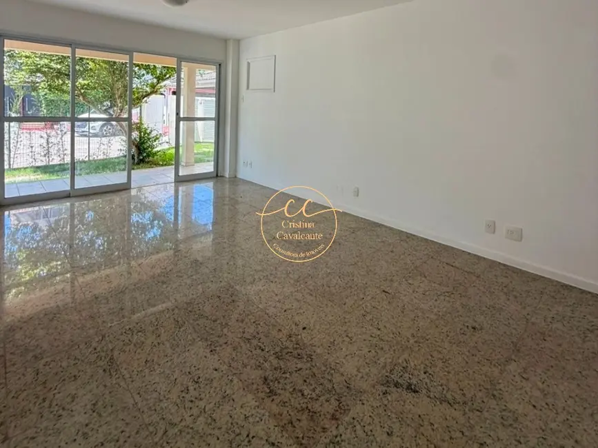 Foto 3 de Casa de Condomínio com 4 quartos à venda, 178m2 em Recreio dos Bandeirantes, Rio De Janeiro - RJ