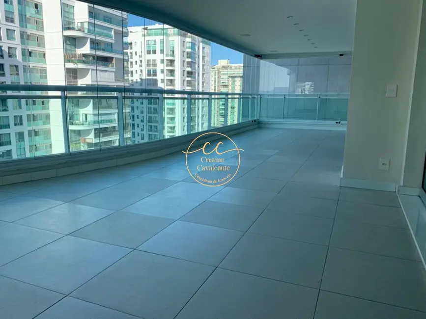 Apartamento com 4 quartos à venda, 296m2 em Barra da Tijuca, Rio De Janeiro - RJ - imagem 5 Foto 5 de Apartamento com 4 quartos à venda, 296m2 em Barra da Tijuca, Rio De Janeiro - RJ
