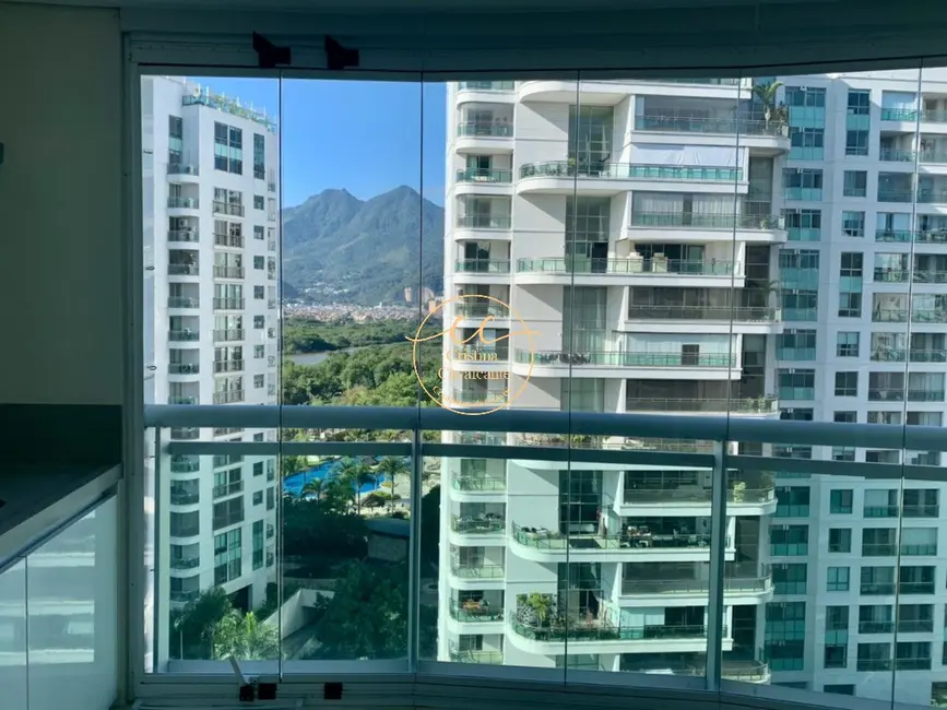 Apartamento com 4 quartos à venda, 296m2 em Barra da Tijuca, Rio De Janeiro - RJ - imagem 9 Foto 9 de Apartamento com 4 quartos à venda, 296m2 em Barra da Tijuca, Rio De Janeiro - RJ