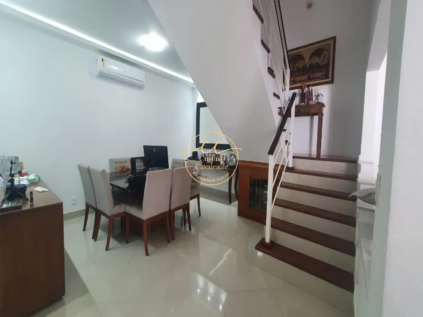 Casa de Condomínio com 5 quartos à venda, 320m2 em Itanhangá, Rio De Janeiro - RJ - imagem 3 Foto 3 de Casa de Condomínio com 5 quartos à venda, 320m2 em Itanhangá, Rio De Janeiro - RJ