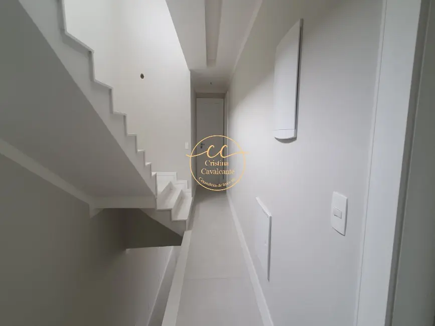 Casa de Condomínio com 4 quartos à venda, 360m2 em Barra da Tijuca, Rio De Janeiro - RJ - imagem 6 Foto 6 de Casa de Condomínio com 4 quartos à venda, 360m2 em Barra da Tijuca, Rio De Janeiro - RJ