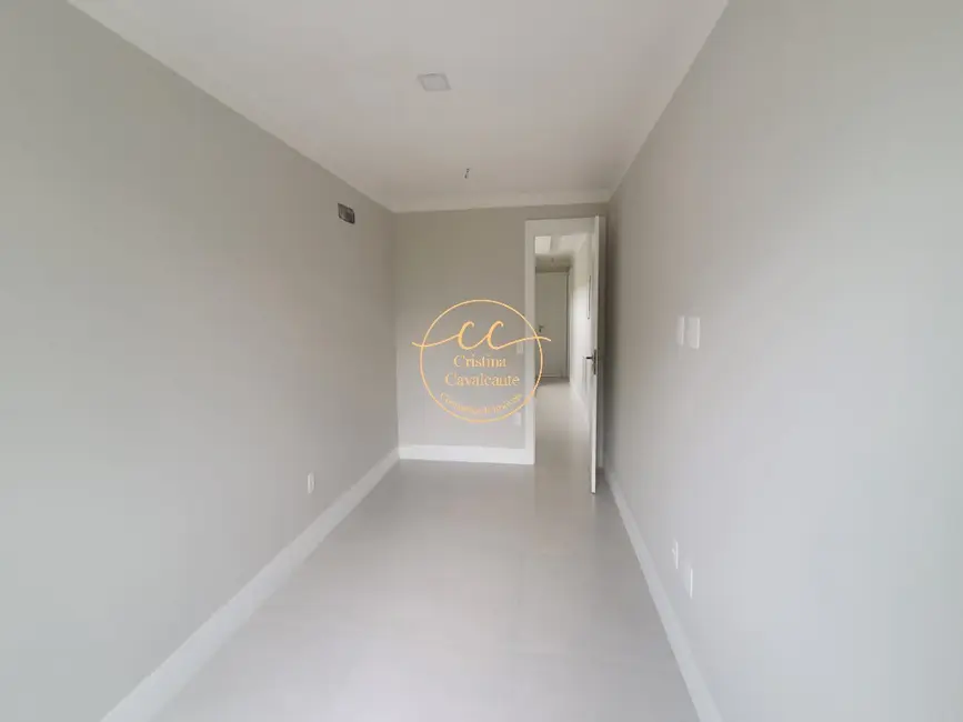 Casa de Condomínio com 4 quartos à venda, 360m2 em Barra da Tijuca, Rio De Janeiro - RJ - imagem 7 Foto 7 de Casa de Condomínio com 4 quartos à venda, 360m2 em Barra da Tijuca, Rio De Janeiro - RJ